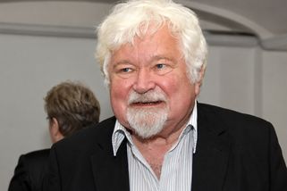 Petr Pithart: Reformovaný komunista, který podepsal Chartu 77 a chtěl být prezidentem - Médium.cz